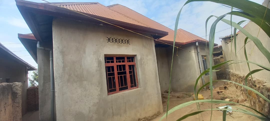 Unfinished house for sale