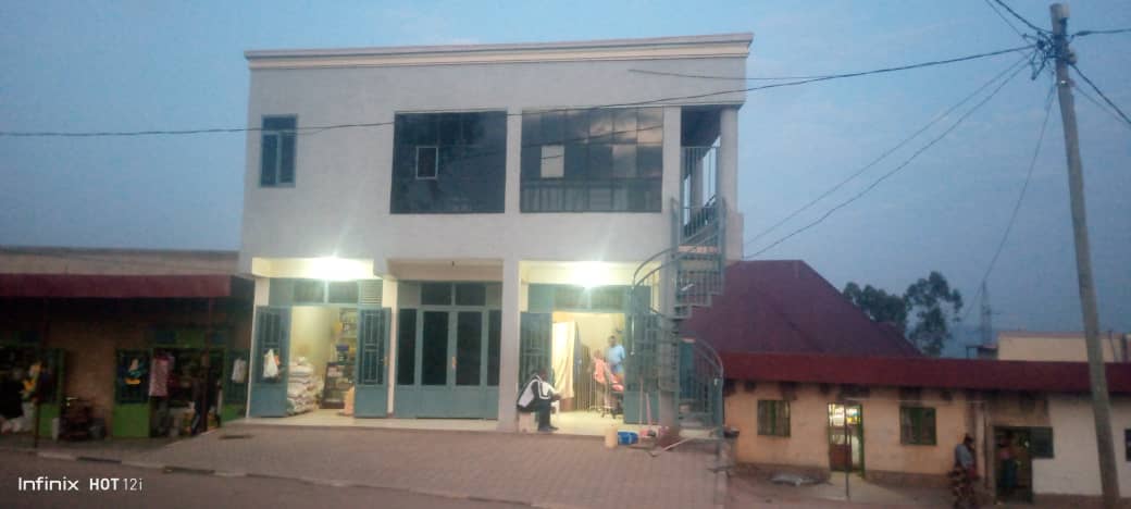 Inzu igurishwa Muganza G+1