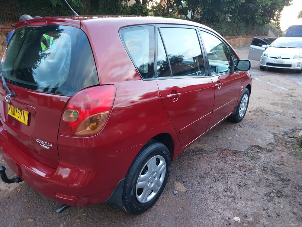 Toyota corolla verson 2002