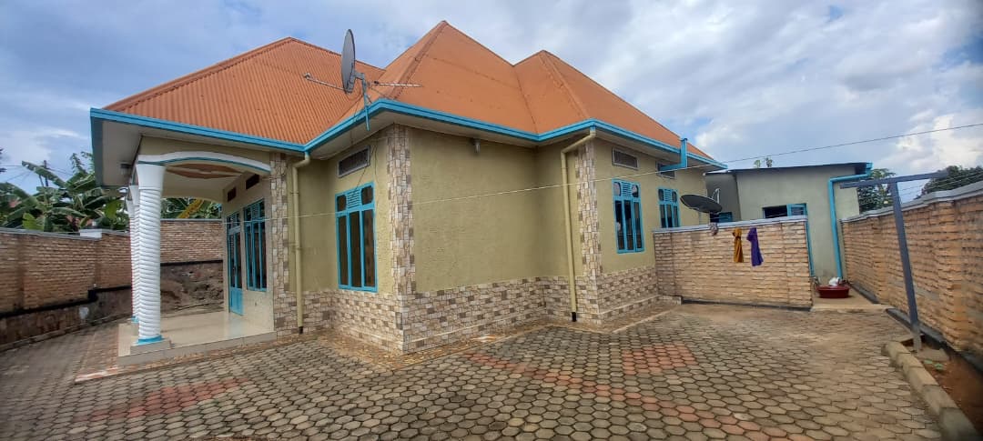 House for Sale at Gihara