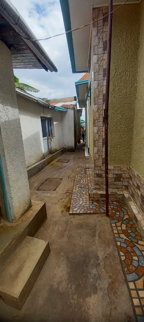 House for Sale at Gihara