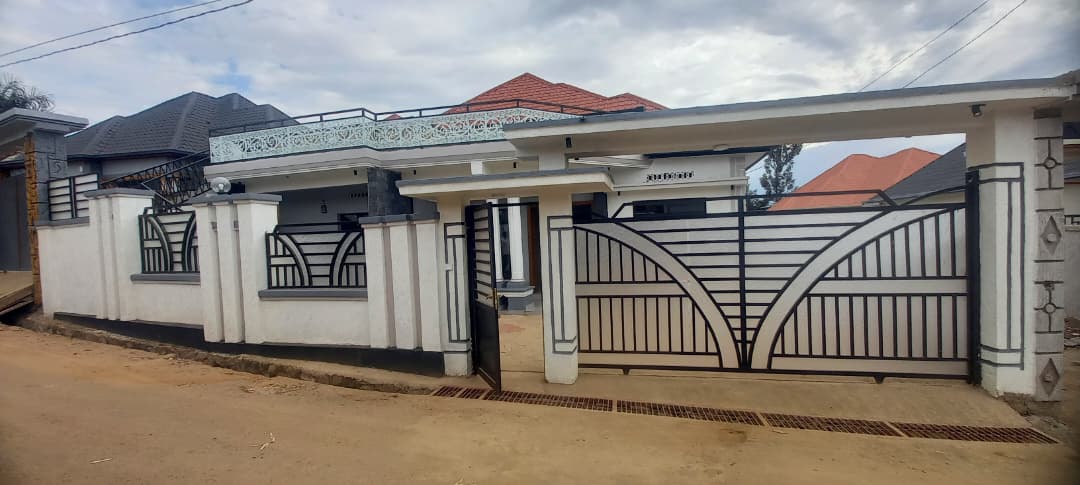 House sale at Kabeza-Samuduha
