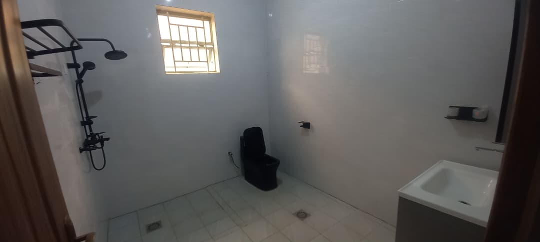 House sale at Kanombe-Rubirizi