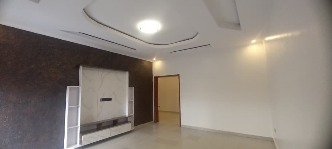 House sale at Kanombe-Rubirizi