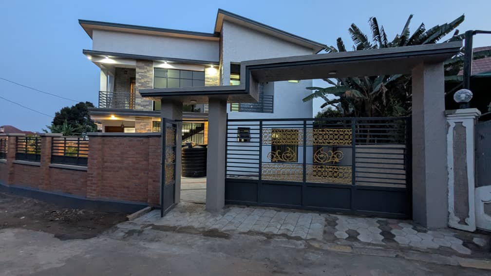 House G+1 for sale at Kabeza-Samuduha