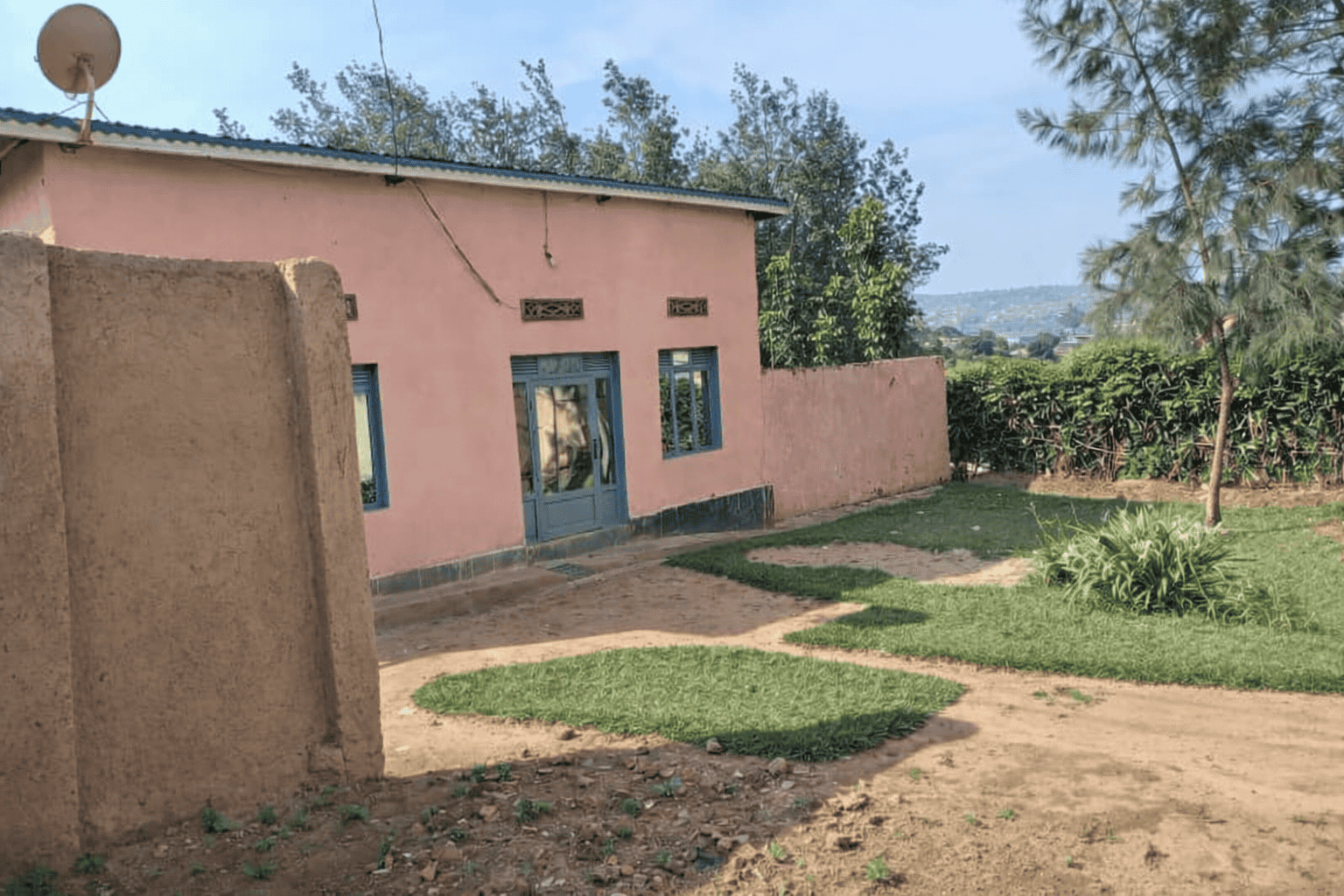 Commercial House for sale at Kinyinya
