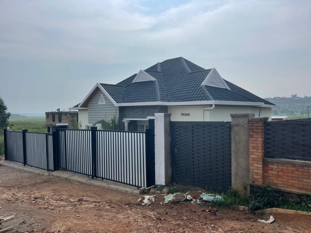 Twin house for sale at Kanombe-Nyarugunga