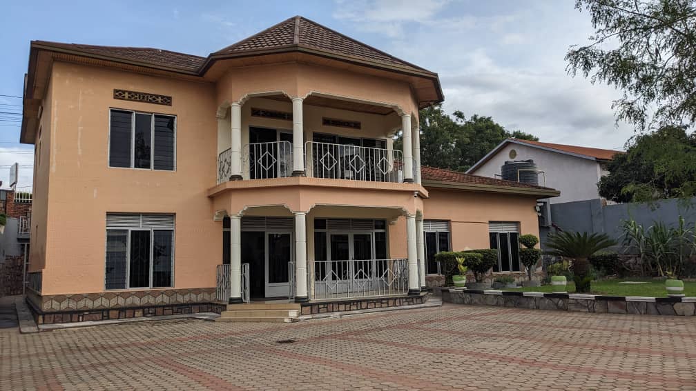 Commercial Property for Sale – Nyarutarama