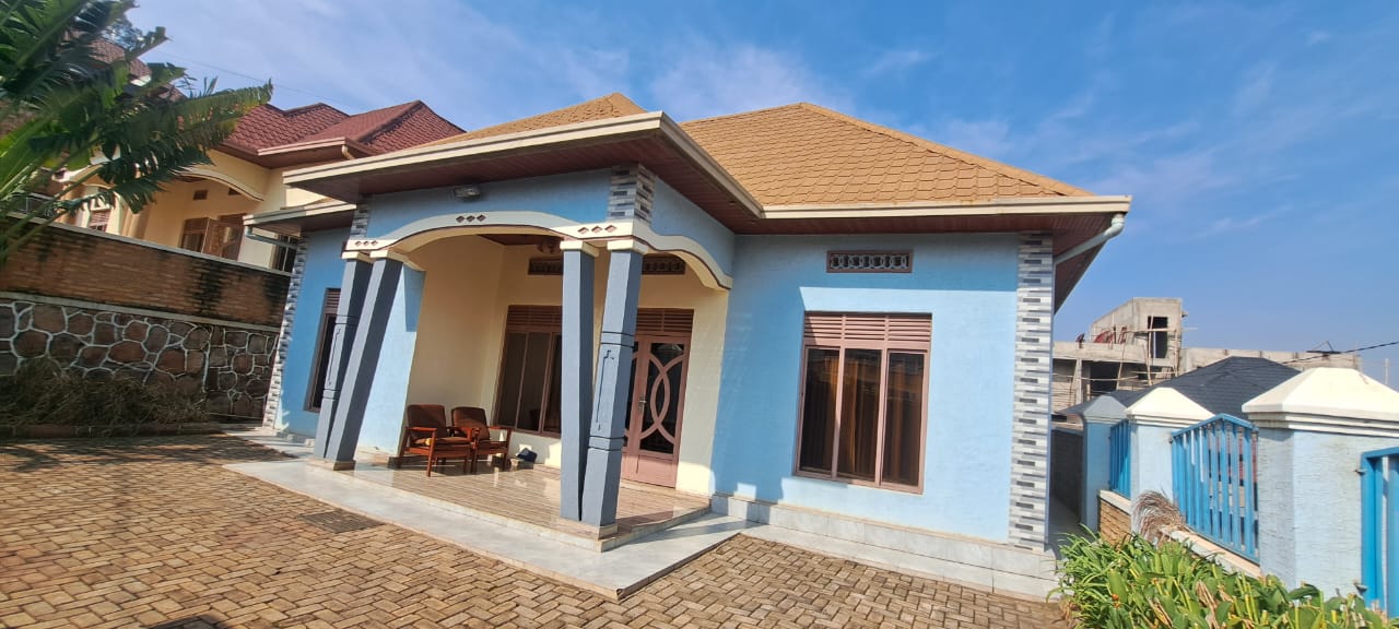 House for sale at Kicukiro-Busanza