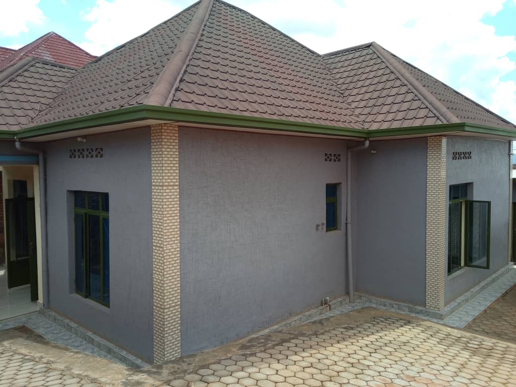 House for sale Masaka-Gako