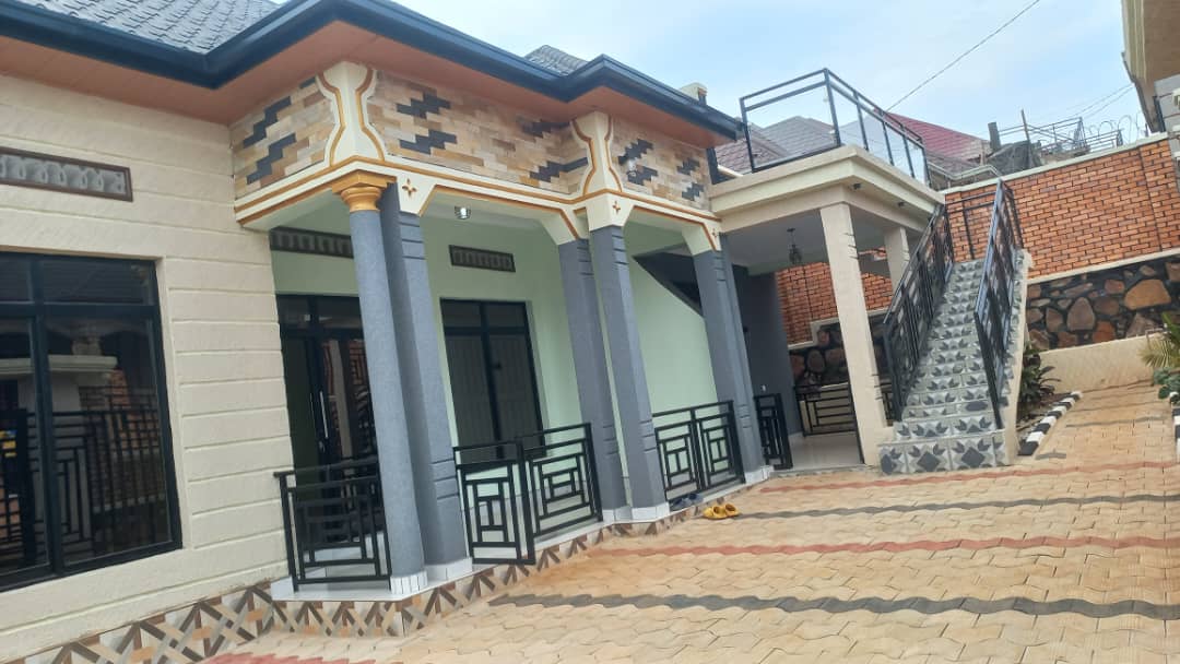 House for sale Kanombe near Airforce