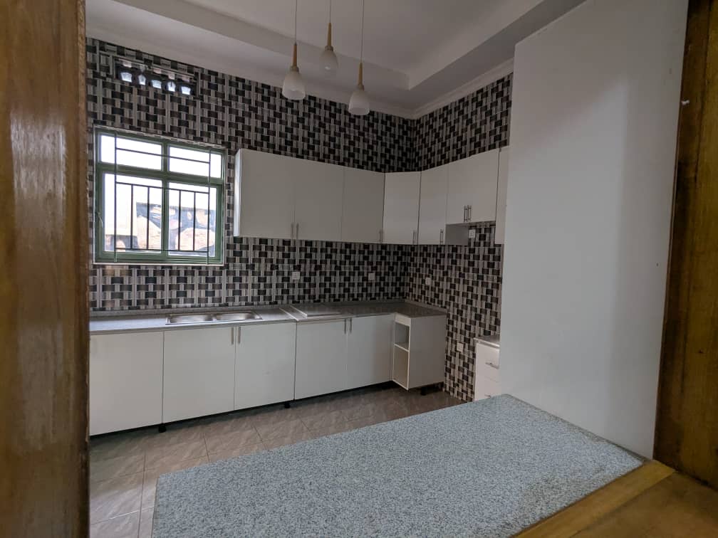 House for sale Kanombe near military