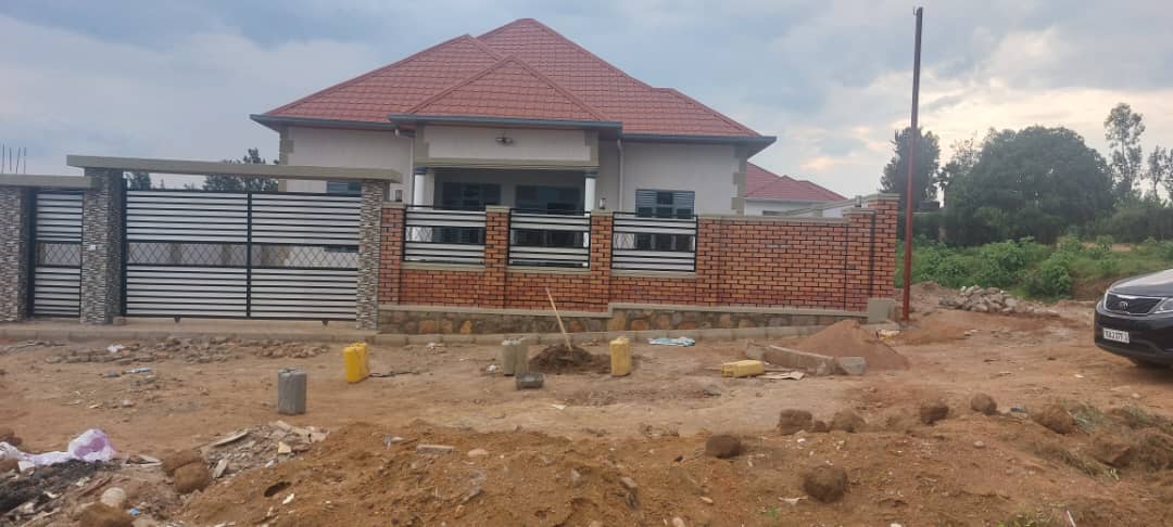 House sale at Bugesera- Mayange