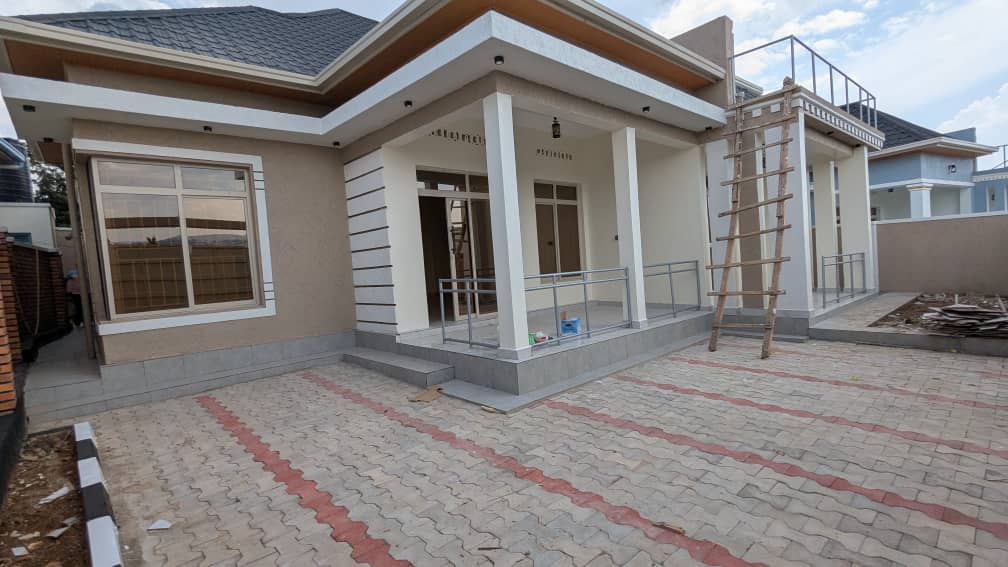 House sale at Kabeza-Samuduha