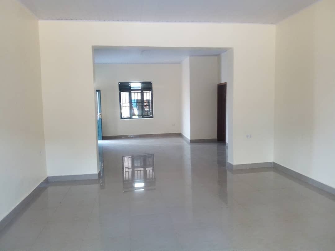 House sale at Kicukiro-Karembure