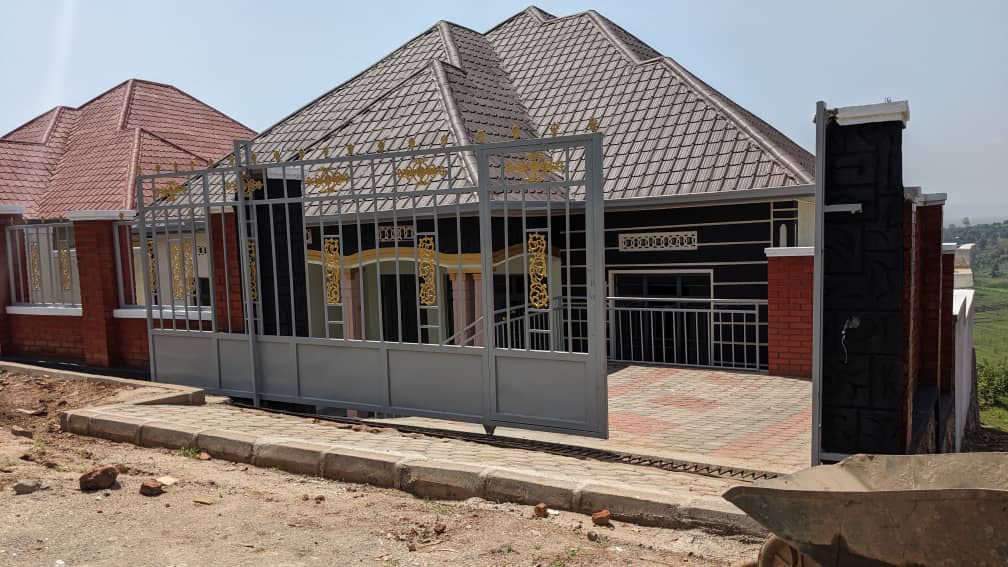 House sale at Kanombe horzon